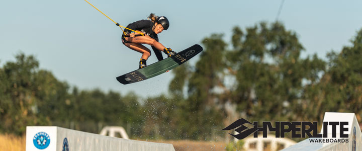 Hyperlite : Sans doute les meilleurs wakeboards au monde ! Hyperlite : Sans doute les meilleurs wakeboards au monde !