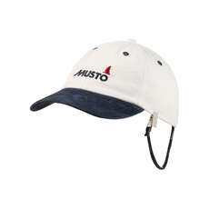 Musto Evolution Originale Crew Cap - Antique Voile Blanc Musto Evolution Originale Crew Cap - Antique Voile Blanc