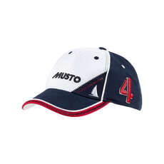 Musto Evolution Applique Crew Cap - Blanc Vrai Navy / Musto Evolution Applique Crew Cap - Blanc Vrai Navy /