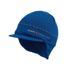 Musto Evolution Peaked Beanie - Bleu Cadet Musto Evolution Peaked Beanie - Bleu Cadet
