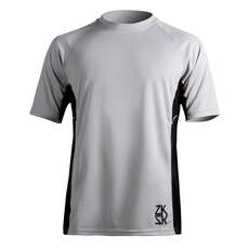 Zhik Hommes Manches Courtes Zhikdry Voile Haut - Ash Zhik Hommes Manches Courtes Zhikdry Voile Haut - Ash